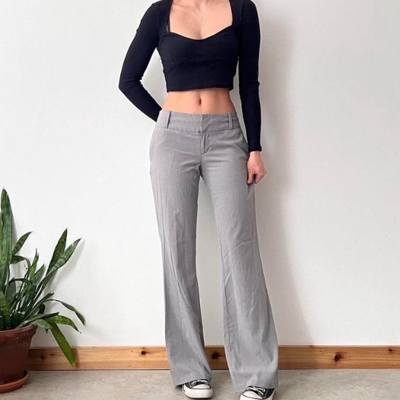 2000s grey pants. - Picture 3 of 3